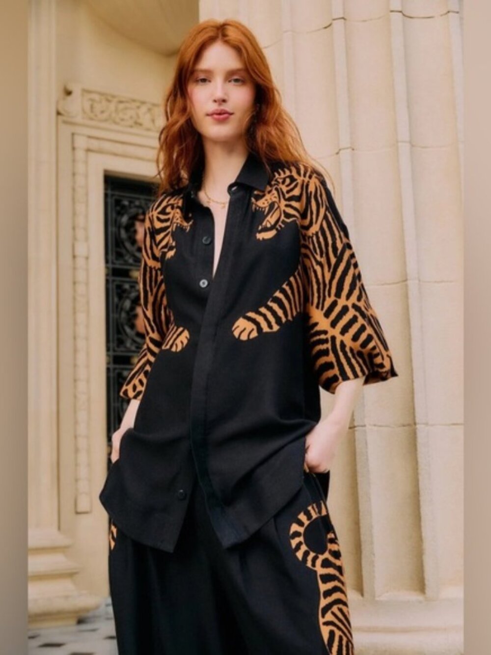 FARM Rio Bold Tiger Print Button-Up Shirt Size S